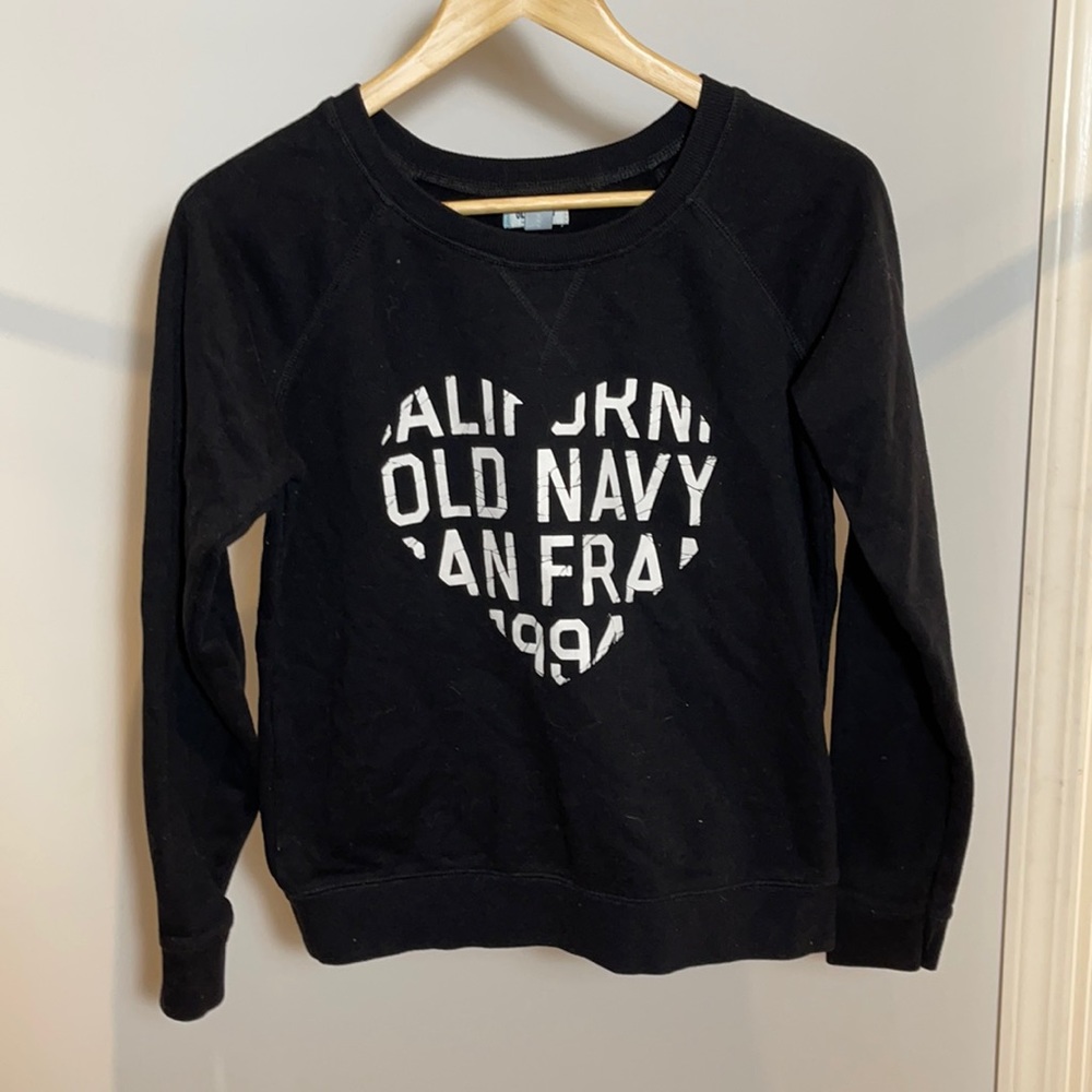 4/$20 🔥 Old Navy Crewneck Sweater